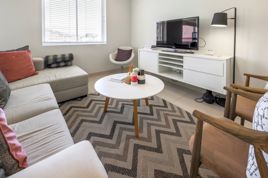 To Let 2 Bedroom Property for Rent in Sea Point Western Cape